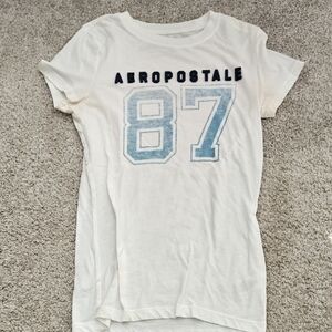 Aeropostale White Tee with Blue Graphic